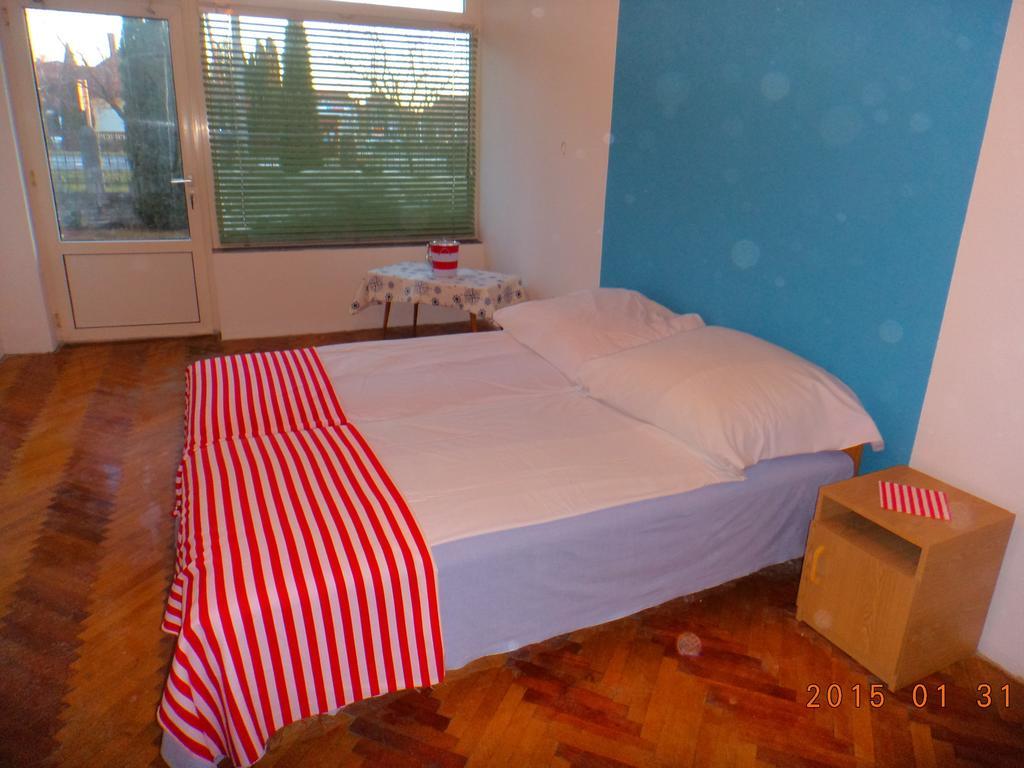 Boathouse Balatonlelle With Sauna Rum bild